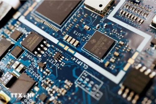 Trung Quốc khởi động hai cuộc điều tra về chính sách thương mại của Mỹ với ngành chip