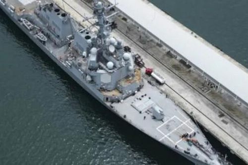 Tàu Venezuela bị tàu chiến Mỹ chặn, giữ nhiều giờ: Caracas nổi giận