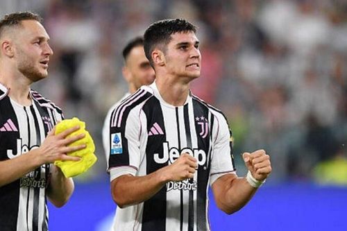 Juventus thắng nghẹt thở 4-3 trước Inter trong Derby d'Italia