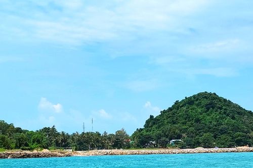 Mưa thu gõ nhịp ký ức