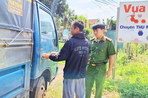 Khởi tố, bắt tạm giam đối tượng trộm cắp xe tải và xe máy