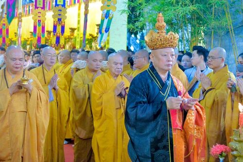 Thiêng liêng lễ kỳ siêu chẩn tế tại chùa Phổ Quang (P.Tân Sơn Hòa)