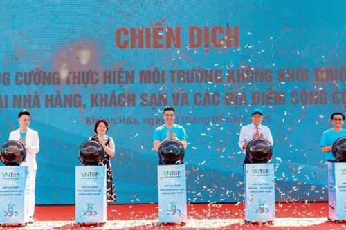 Khánh Hòa: Thực hiện môi trường không khói thuốc lá tại nhà hàng, khách sạn và các địa điểm công cộng