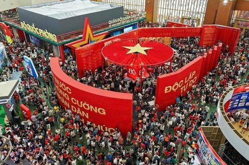 Sức bật cho công nghiệp văn hóa từ Triển lãm Thành tựu Đất nước