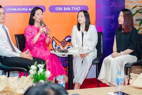 Con ở độ tuổi dậy thì dễ mất kết nối và nổi loạn, cha mẹ cần làm gì?
