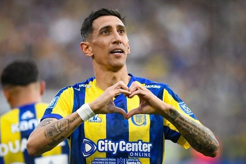 Di Maria lại tạo nên 'phép thuật' từ chấm phạt góc