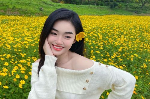 Miss Grand Vietnam 2025 'cuồng' du lịch Phú Yên, Đà Lạt