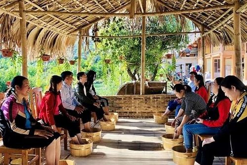 Phát triển các loại hình du lịch y tế, du lịch chăm sóc sức khỏe có sử dụng y học cổ truyền