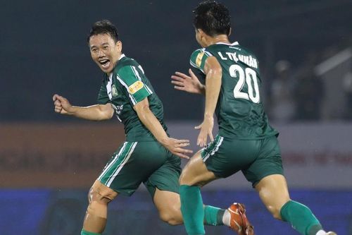 Công Phượng không còn áp lực khi HLV Việt Thắng đã có 'quân bài tẩy'