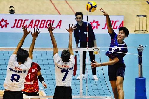 Muốn chuyên nghiệp thì không dễ dãi