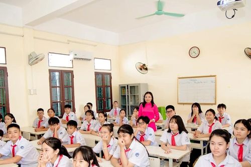 Học trò nông thôn bắt nhịp chuyển đổi số