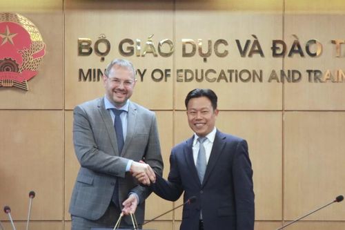 Đẩy mạnh hợp tác giáo dục đại học Việt Nam - Liên bang Nga