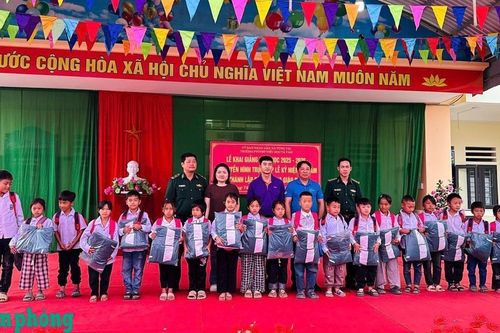 Chăm lo cho những mầm xanh nơi biên giới, hải đảo