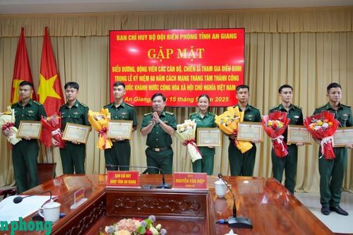 BĐBP An Giang gặp mặt biểu dương, khen thưởng lực lượng tham gia diễu binh