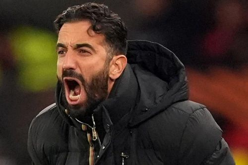 Đại bại trước Man City, HLV MU vẫn nói cứng