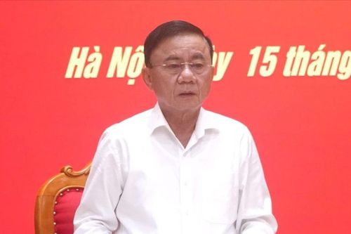 Công bố quyết định của Bộ Chính trị, Ban Bí thư về công tác cán bộ