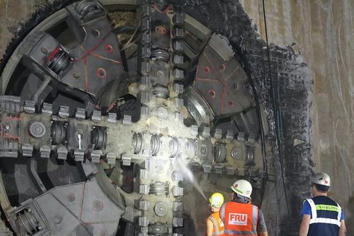 Robot đào hầm 'Táo bạo' tuyến metro Nhổn - ga Hà Nội tiến đến ga S10 - Cát Linh
