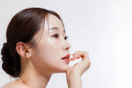 Làm thế nào để đánh thức làn da xỉn màu, khôi phục vẻ rạng rỡ tự nhiên?