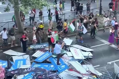 Israel cáo buộc Thủ tướng Tây Ban Nha kích động biểu tình tại Madrid