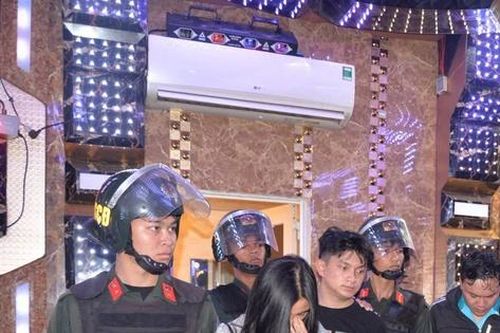 Đột kích, triệt xóa loạt tụ điểm 'bay lắc' ở Gia Lai