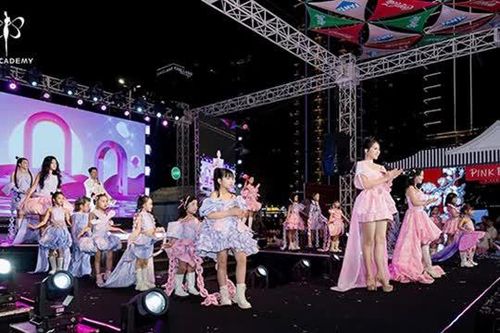 Sân khấu Pink Beach: Nơi lan tỏa thông điệp về biển Đà Nẵng