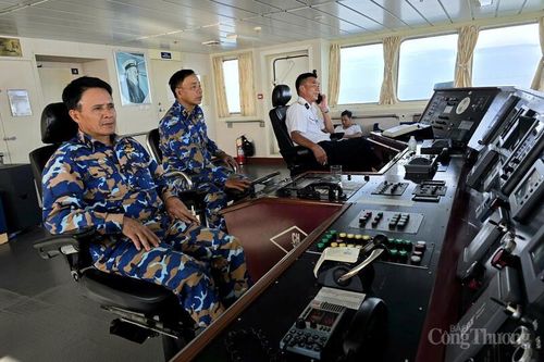 Kết thúc hải trình đoàn kết nghĩa tình với quân dân biển đảo