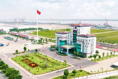 Gỡ 'nút thắt' hạ tầng thương mại biên giới Việt Nam - Campuchia