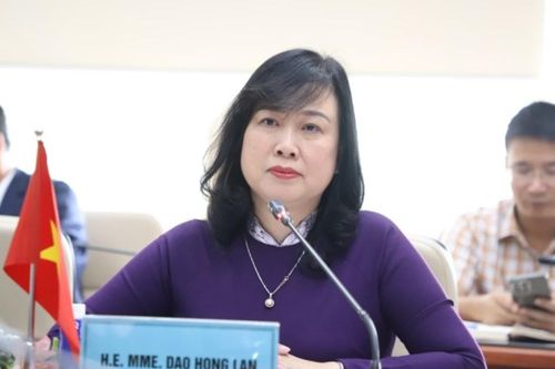 Việt Nam mong muốn Nga chuyển giao công nghệ sản xuất vaccine chống ung thư
