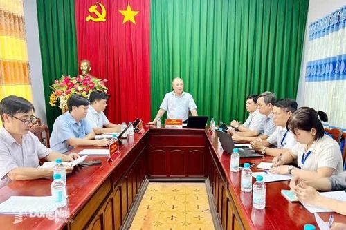 Sở Khoa học và Công nghệ làm việc với một số xã biên giới về tình hình thực hiện chuyển đổi số