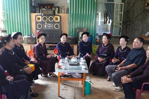 Ðồng bào dân tộc thiểu số Lâm Ðồng vững tin vào Ðảng