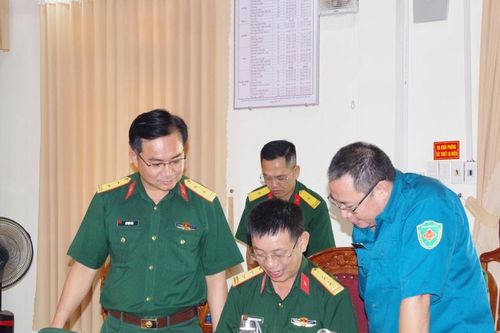 Bộ Chỉ huy Quân sự kiểm tra công tác tuyển chọn và gọi công dân nhập ngũ năm 2026