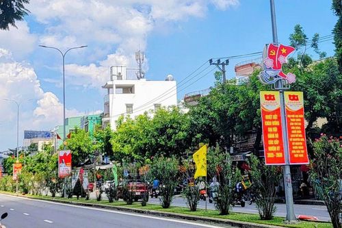 Đà Nẵng: Sôi nổi các chương trình văn hóa nghệ thuật chào mừng Đại hội đại biểu Đảng bộ thành phố lần thứ I