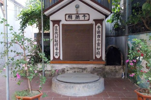 Tản mạn chuyện làng Giá