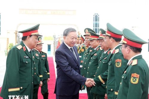 'Phát triển công nghiệp quốc phòng trở thành mũi nhọn của công nghiệp quốc gia'