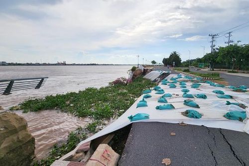Đồng bằng sông Cửu Long: Liên tiếp xảy ra sạt lở đất bờ sông