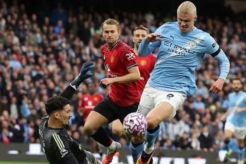 Sự hỗn loạn đáng xấu hổ 'nhấn chìm' Man United