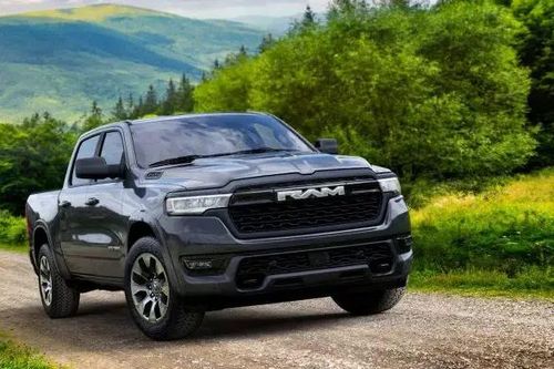 Stellantis dừng phát triển mẫu Ram 1500 REV