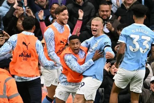 Điểm nhấn vòng 4 Premier League