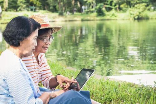 Xu hướng nghỉ hưu mới: Tuổi già tự do, khỏe mạnh, không phiền con cái