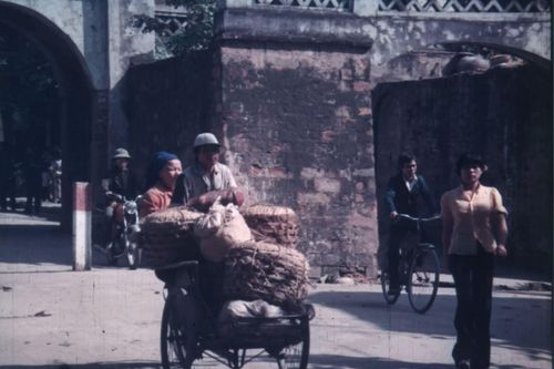 Giới thiệu 10 bộ phim nổi tiếng Việt Nam tại Hoa Kỳ