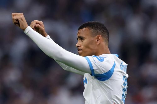 Greenwood thách thức Real Madrid