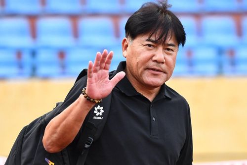 HLV đầu tiên mất việc ở V.League 2025/26