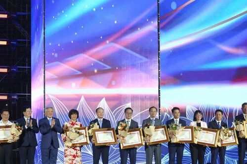 Hải Phòng được vinh danh 2 hạng mục quan trọng tại Triển lãm thành tựu đất nước