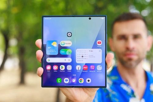 Samsung Galaxy Z Fold 7 bùng nổ doanh số