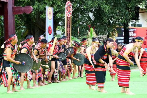 Du lịch – nhịp cầu đưa cồng chiêng đến với thế giới