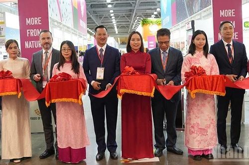 Việt Nam tham gia Hội chợ quốc tế về thực phẩm đồ uống Worldfood Moscow 2025