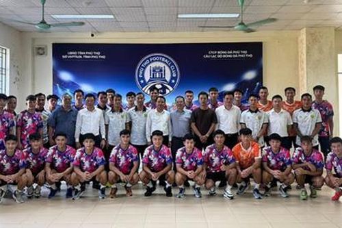 CLB Phú Thọ thay toàn bộ Ban huấn luyện
