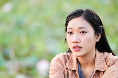 Lê Thu hóa gái quê mộc mạc trong 'Lưới tình'