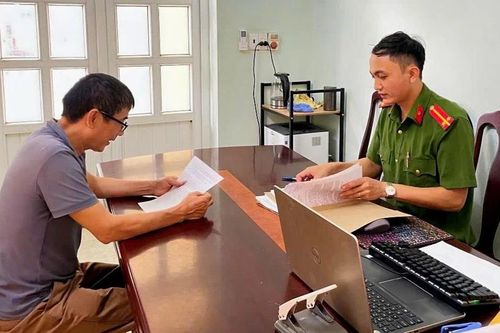 Bị xử phạt vì bình luận sai vụ án nhận hối lộ buôn gỗ lậu ở Thanh Hóa