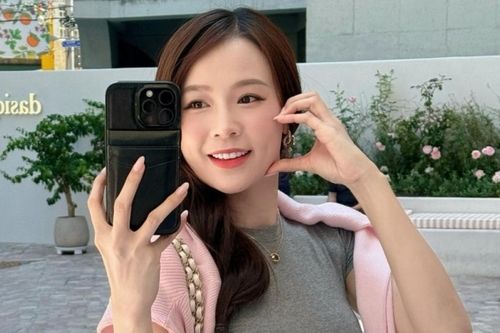 Sao Việt: Hà Trúc Linh đăng ảnh dịu dàng, Thanh Hương khoe chân dài miên man